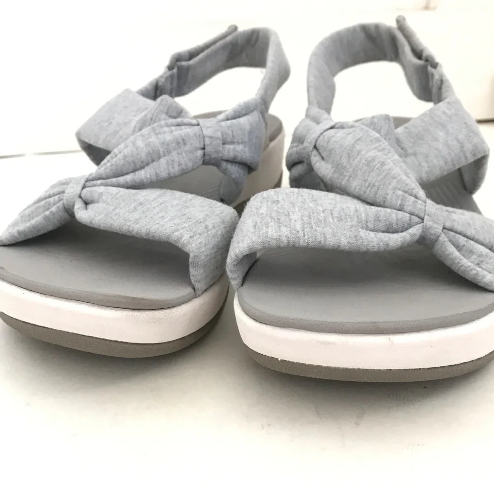 CLOUDSTEPPERS By CLARKS Cushion Soft Sandals Gray Women’s Size 6
